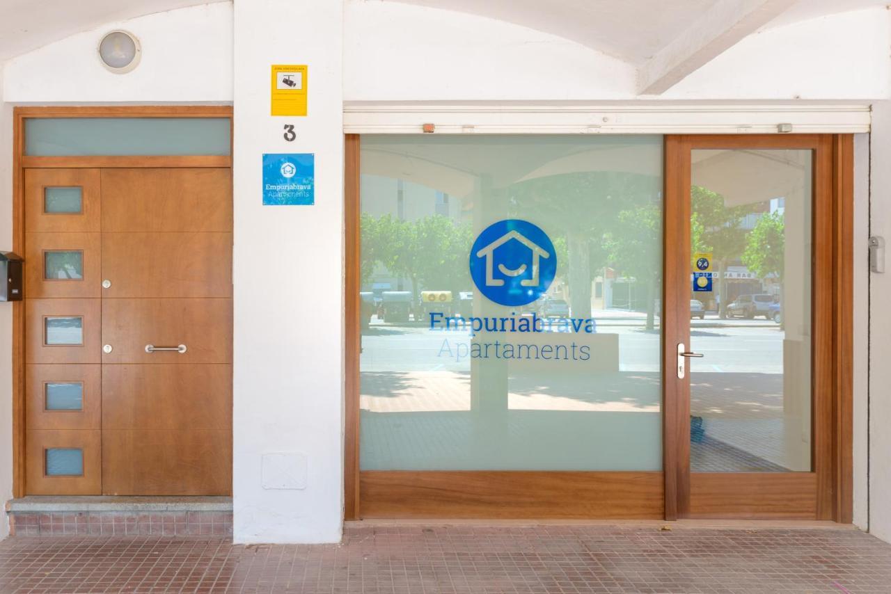 Empuriabrava Apartaments No 5 Ngoại thất bức ảnh