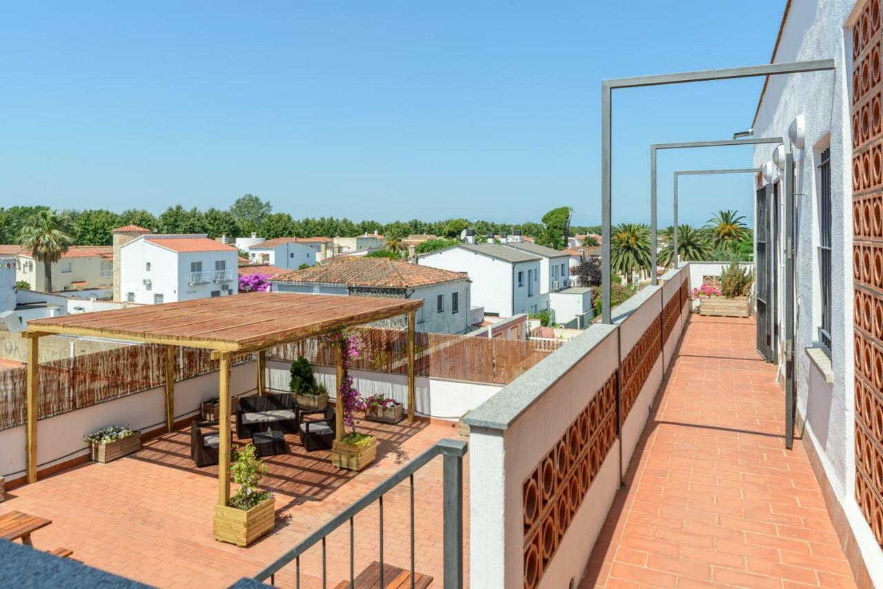 Empuriabrava Apartaments No 5 Ngoại thất bức ảnh